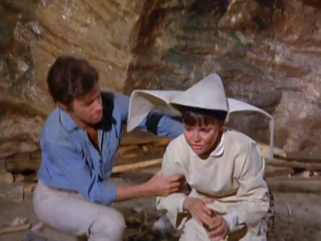 Click to watch 'The Dig In' (popup) The Flying Nun